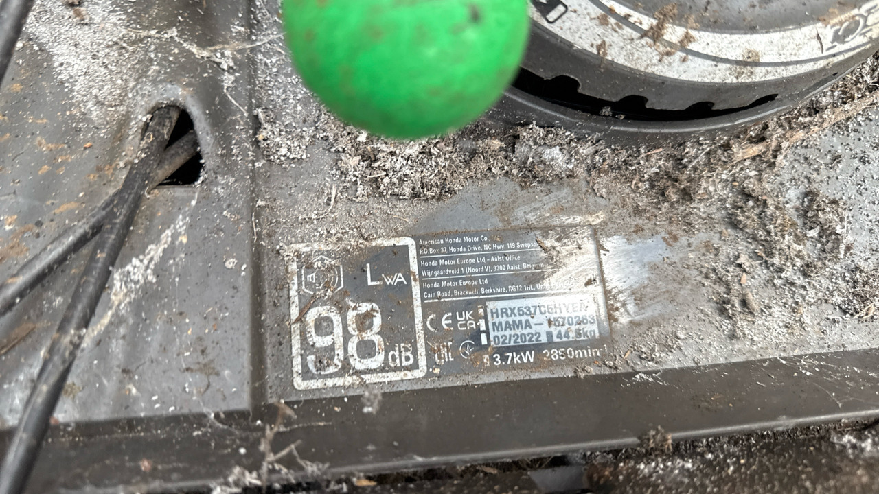 HONDA HRX537 C5HYEA - Construction equipment: picture 5 HONDA HRX537 C5HYEA - Construction equipment: picture 5