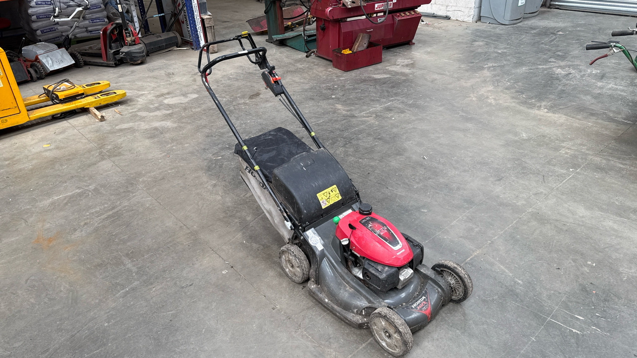 HONDA HRX537 C6HYEA - Construction equipment: picture 4 HONDA HRX537 C6HYEA - Construction equipment: picture 4