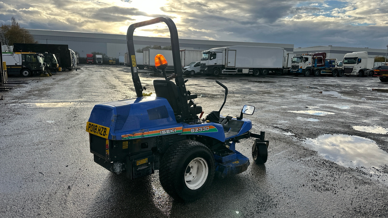 ISEKI SZ330 - Garden mower: picture 4 ISEKI SZ330 - Garden mower: picture 4