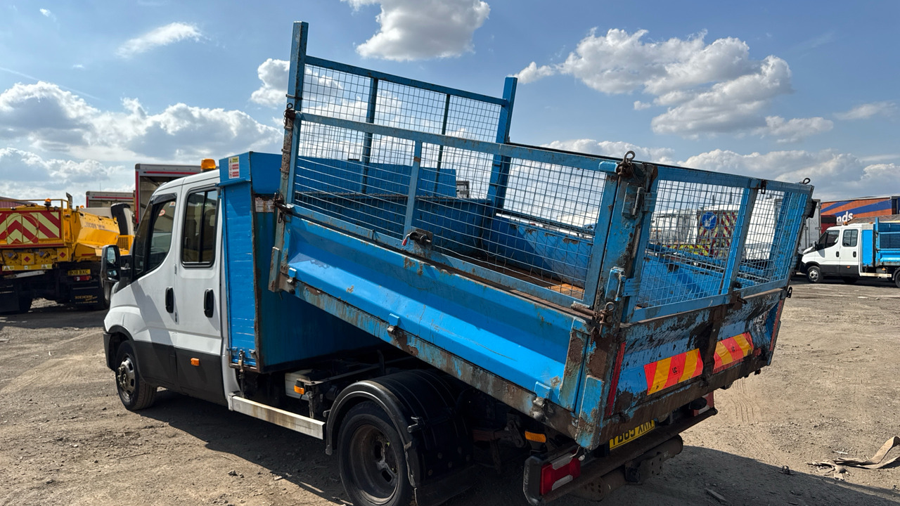 IVECO DAILY 50-150 - Tipper van, Combi van: picture 3 IVECO DAILY 50-150 - Tipper van, Combi van: picture 3