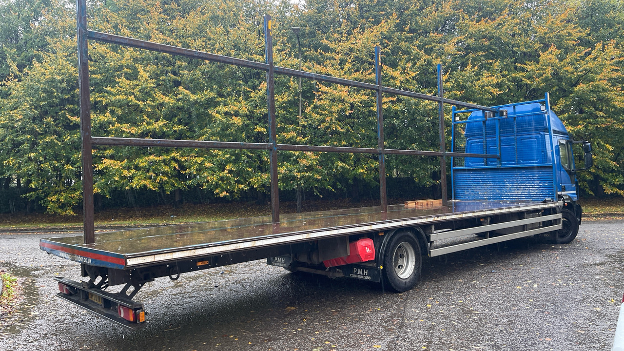 IVECO EUROCARGO 160-280 - Dropside/ Flatbed truck: picture 4 IVECO EUROCARGO 160-280 - Dropside/ Flatbed truck: picture 4