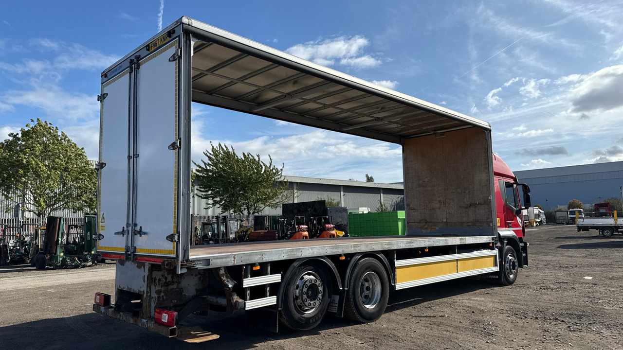 IVECO STRALIS 310 - Curtainsider truck: picture 4 IVECO STRALIS 310 - Curtainsider truck: picture 4