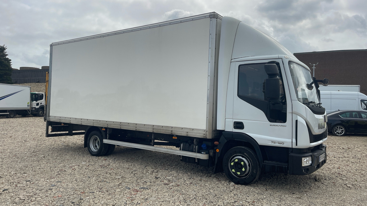 Iveco Eurocargo 75-160 - Box truck: picture 1 Iveco Eurocargo 75-160 - Box truck: picture 1