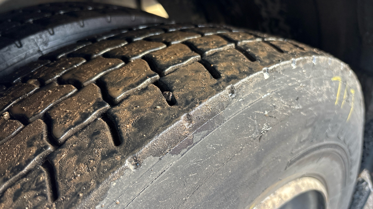 Box truck Iveco Eurocargo 75E16: picture 24