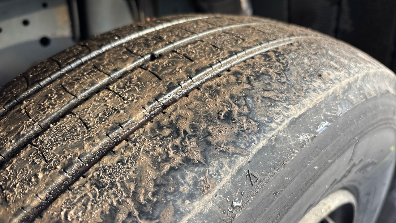 Box truck Iveco Eurocargo 75E16: picture 23