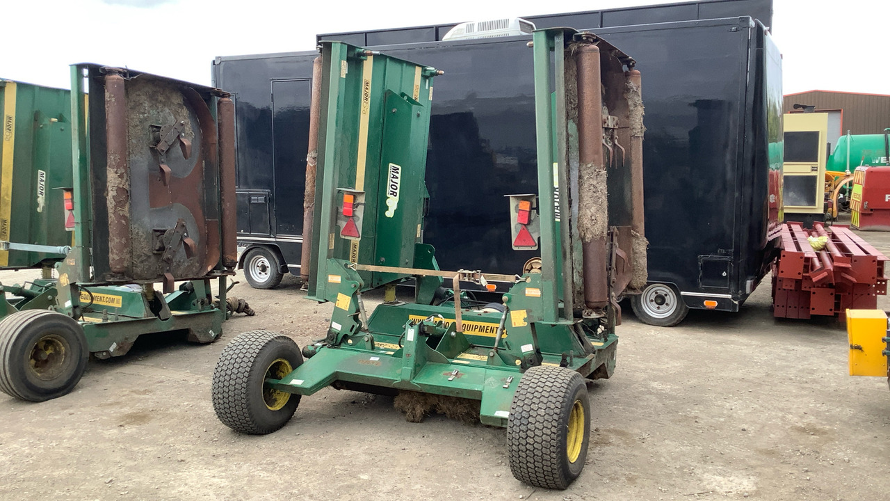 MAJOR 18000GR TRAILED FINISHING MOWER 13/437 - Construction equipment: picture 3 MAJOR 18000GR TRAILED FINISHING MOWER 13/437 - Construction equipment: picture 3
