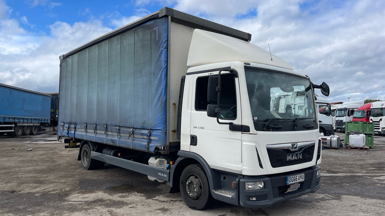 MAN TGL 7.150 - Curtainsider truck: picture 1 MAN TGL 7.150 - Curtainsider truck: picture 1