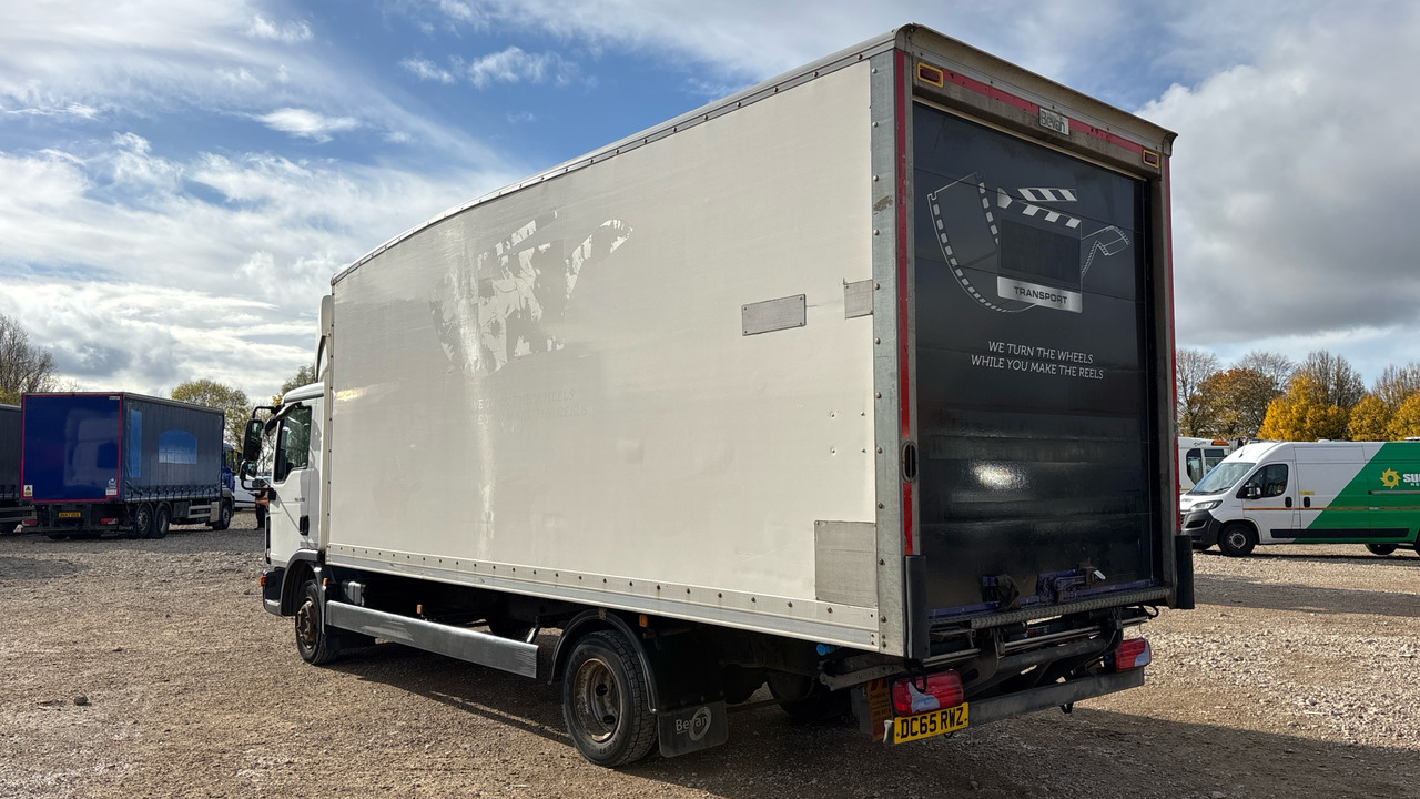 MAN TGL 7.150 - Box truck: picture 3 MAN TGL 7.150 - Box truck: picture 3