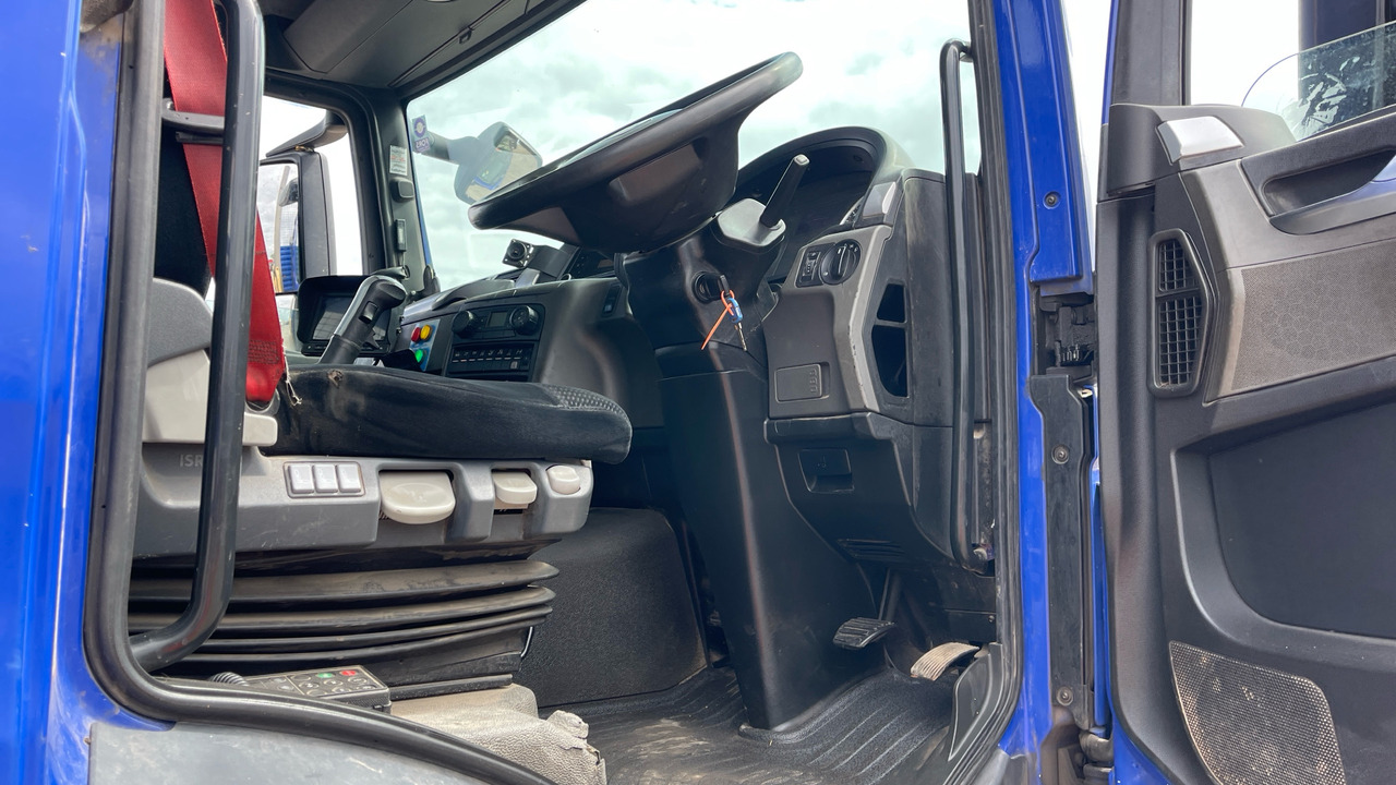 MAN TGS 26.360 - Dropside/ Flatbed truck, Crane truck: picture 5 MAN TGS 26.360 - Dropside/ Flatbed truck, Crane truck: picture 5