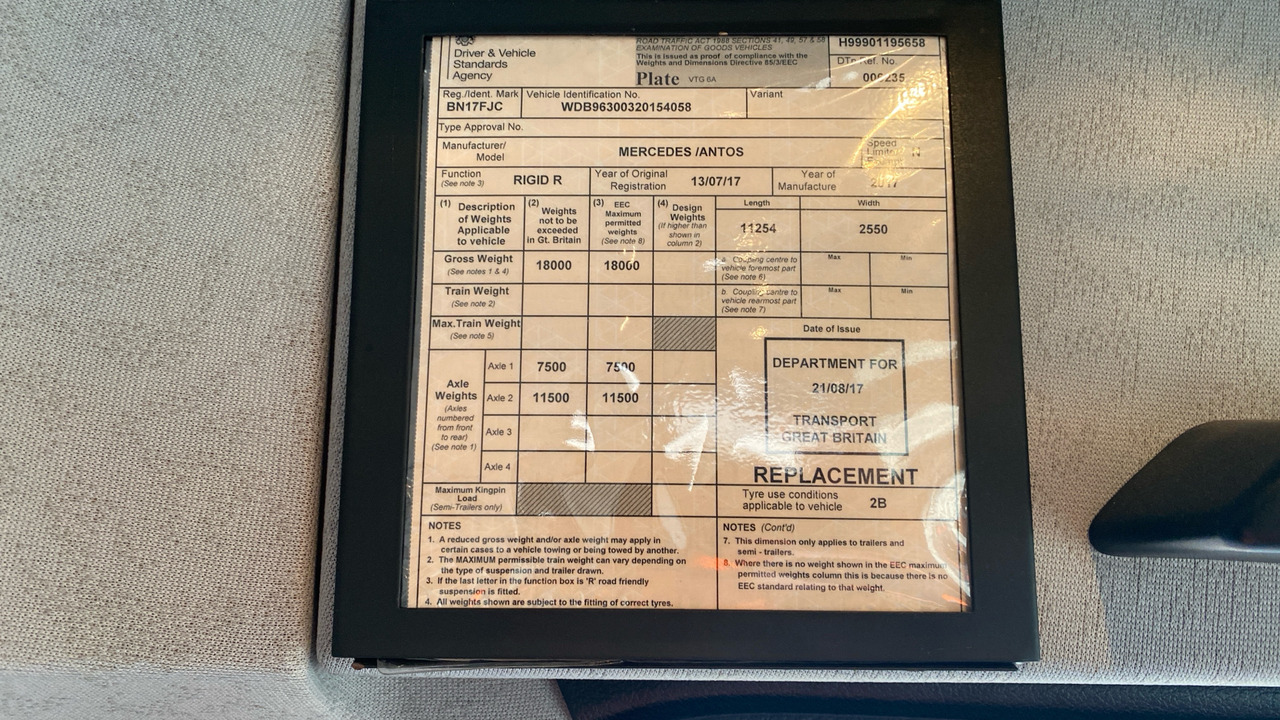 Curtainsider truck MERCEDES-BENZ ANTOS  1824: picture 11 Curtainsider truck MERCEDES-BENZ ANTOS  1824: picture 11