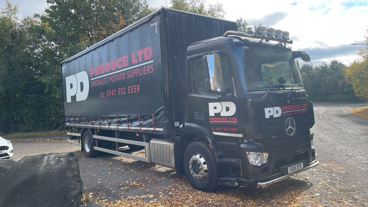 MERCEDES-BENZ ANTOS 1824 - Curtainsider truck: picture 1 MERCEDES-BENZ ANTOS 1824 - Curtainsider truck: picture 1