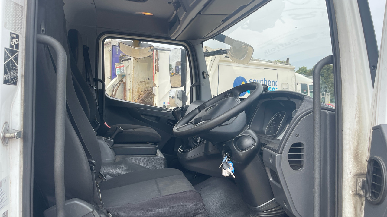 MERCEDES-BENZ ATEGO 818 - Box truck: picture 5 MERCEDES-BENZ ATEGO 818 - Box truck: picture 5