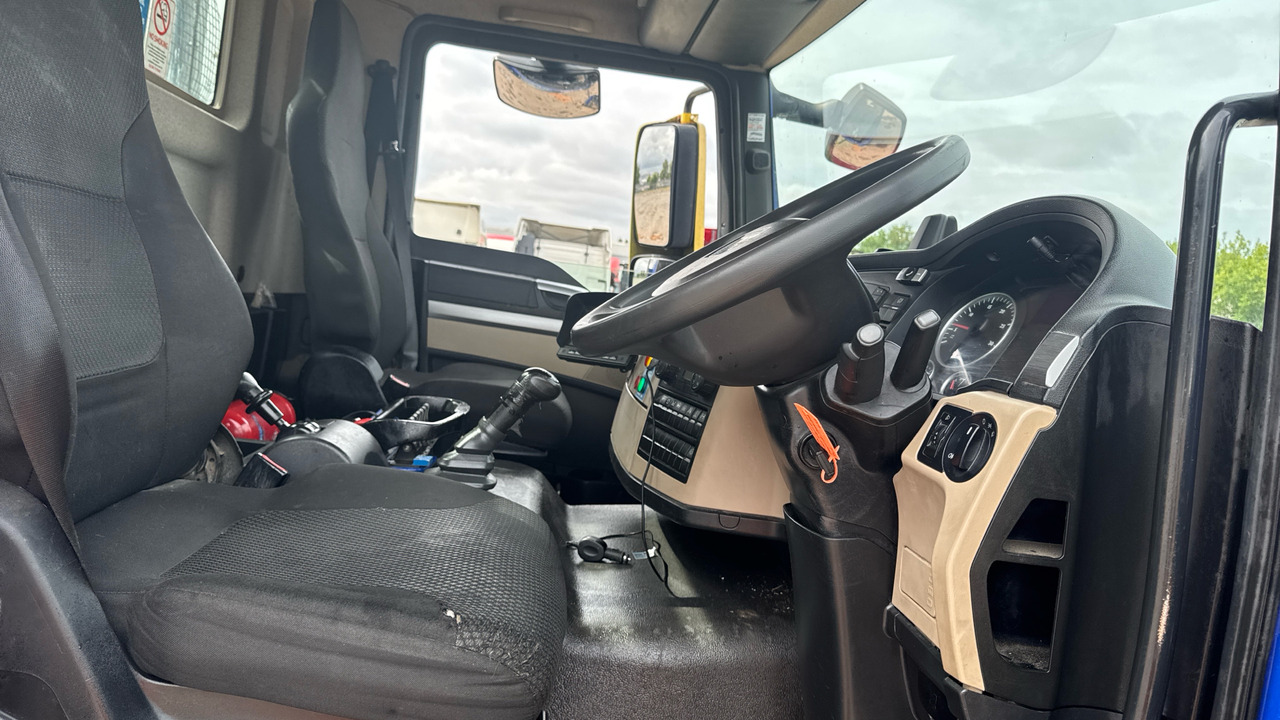 Man TGM 18.250 - Dropside/ Flatbed truck, Crane truck: picture 5 Man TGM 18.250 - Dropside/ Flatbed truck, Crane truck: picture 5