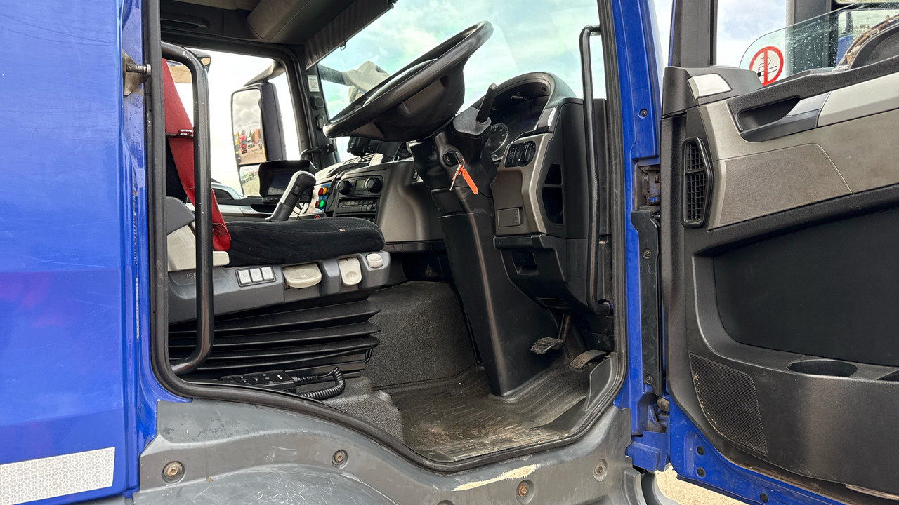 Man TGS 26.360 - Dropside/ Flatbed truck, Crane truck: picture 5 Man TGS 26.360 - Dropside/ Flatbed truck, Crane truck: picture 5