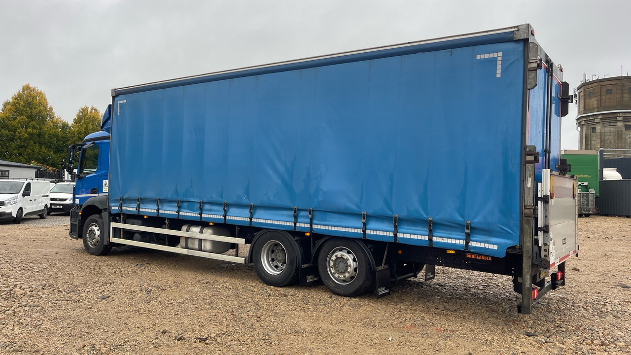 Mercedes-Benz Antos - Curtainsider truck: picture 3 Mercedes-Benz Antos - Curtainsider truck: picture 3