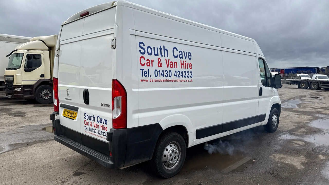 PEUGEOT BOXER 335 2.2 BLUEHDI 140PS - Panel van: picture 4 PEUGEOT BOXER 335 2.2 BLUEHDI 140PS - Panel van: picture 4