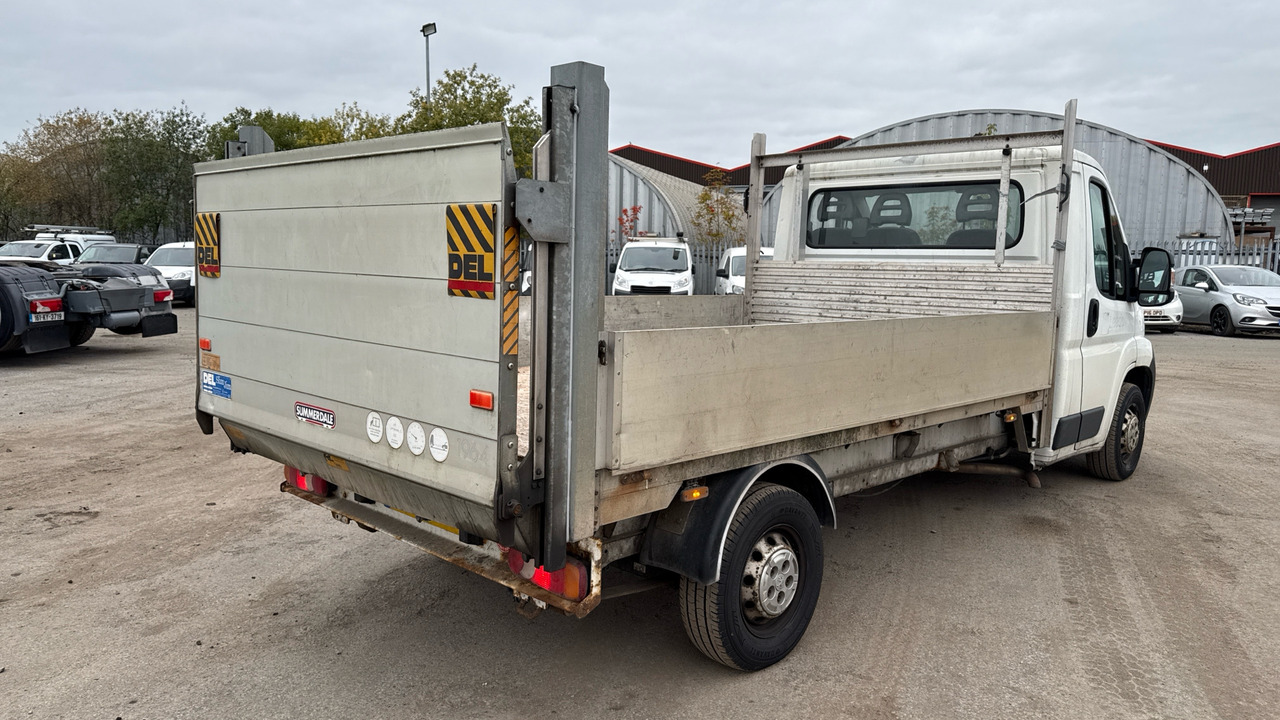 PEUGEOT BOXER 335 2.2 HDI 130PS - Open body delivery van: picture 4 PEUGEOT BOXER 335 2.2 HDI 130PS - Open body delivery van: picture 4