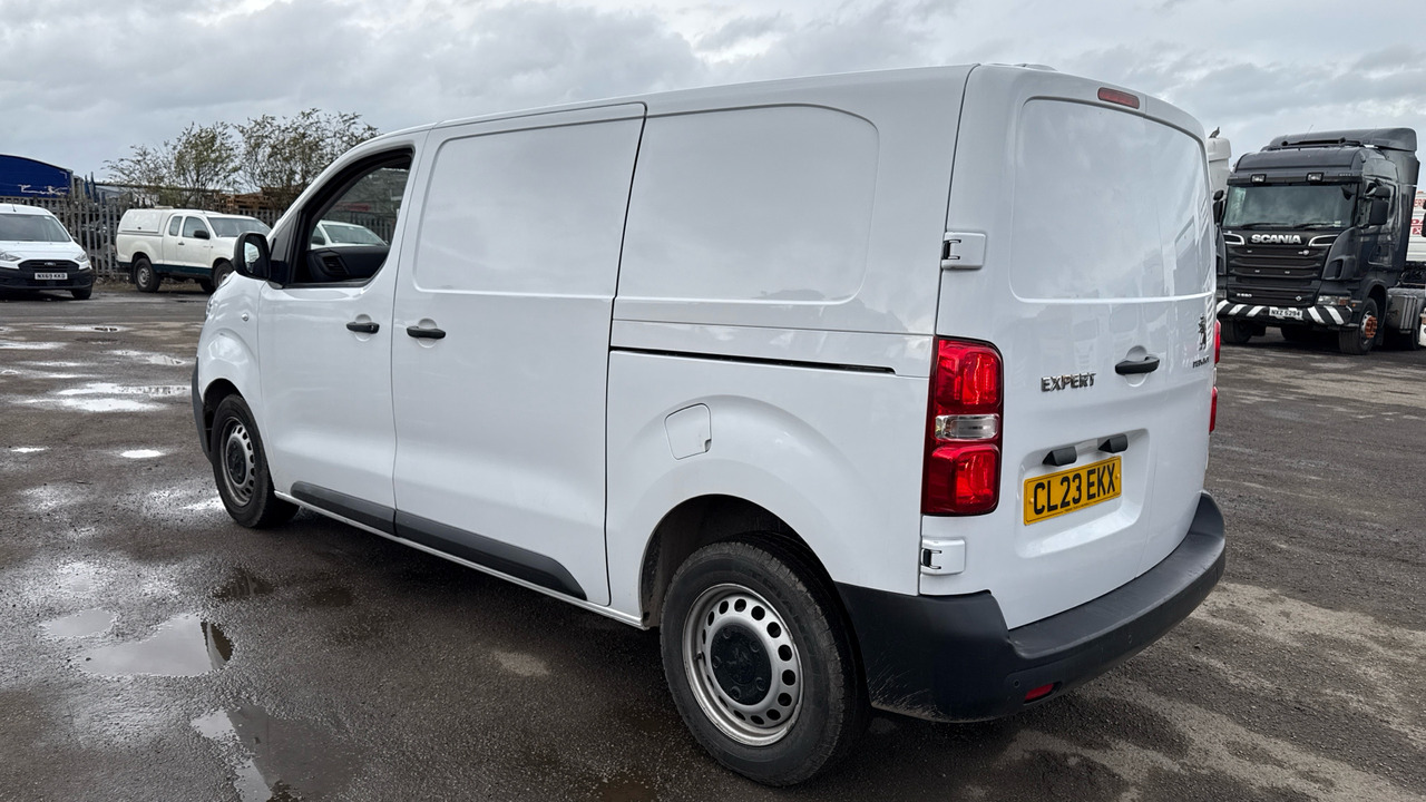 PEUGEOT EXPERT 1000 1.5 BlueHDi 100PS - Small van: picture 3 PEUGEOT EXPERT 1000 1.5 BlueHDi 100PS - Small van: picture 3