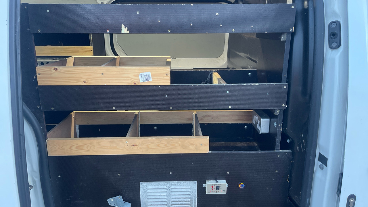 Panel van PEUGEOT EXPERT PROFESSIONAL 1.5 BLUEHDI: picture 18 Panel van PEUGEOT EXPERT PROFESSIONAL 1.5 BLUEHDI: picture 18