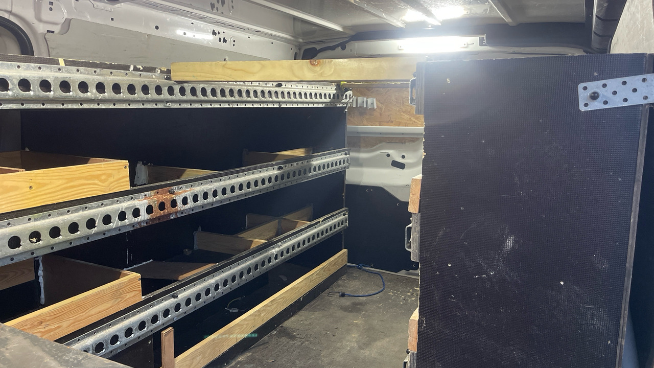 Panel van PEUGEOT EXPERT PROFESSIONAL 1.5 BLUEHDI: picture 16 Panel van PEUGEOT EXPERT PROFESSIONAL 1.5 BLUEHDI: picture 16