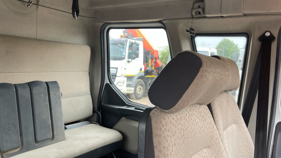 Autotransporter truck RENAULT MIDLUM 190 DXI: picture 15