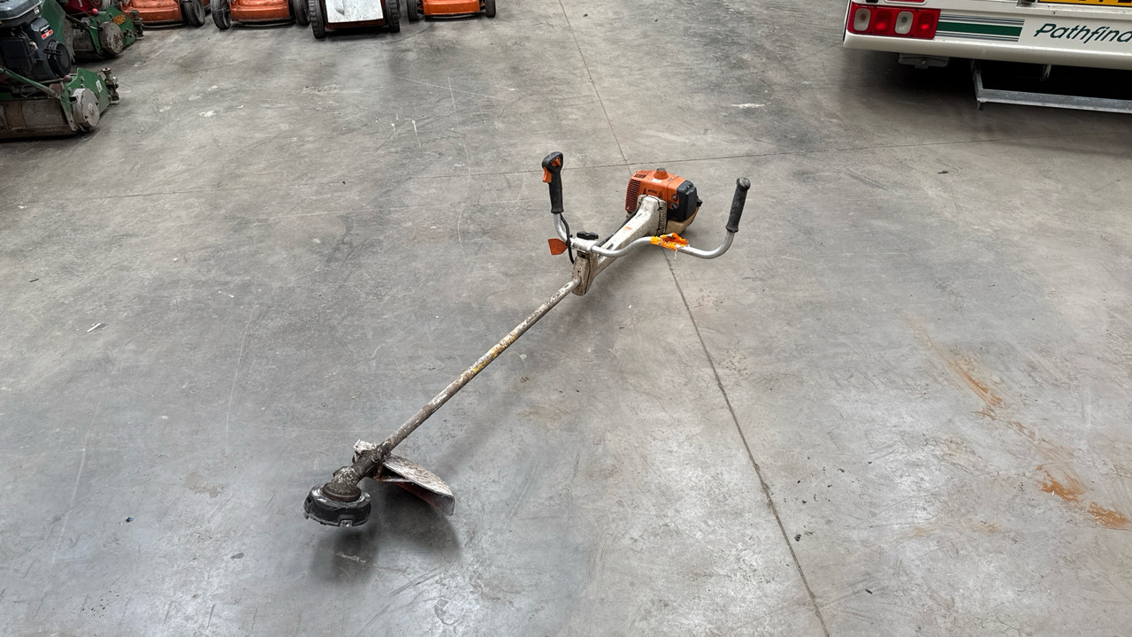 STIHL FS45C STRIMMER - Construction equipment: picture 2 STIHL FS45C STRIMMER - Construction equipment: picture 2