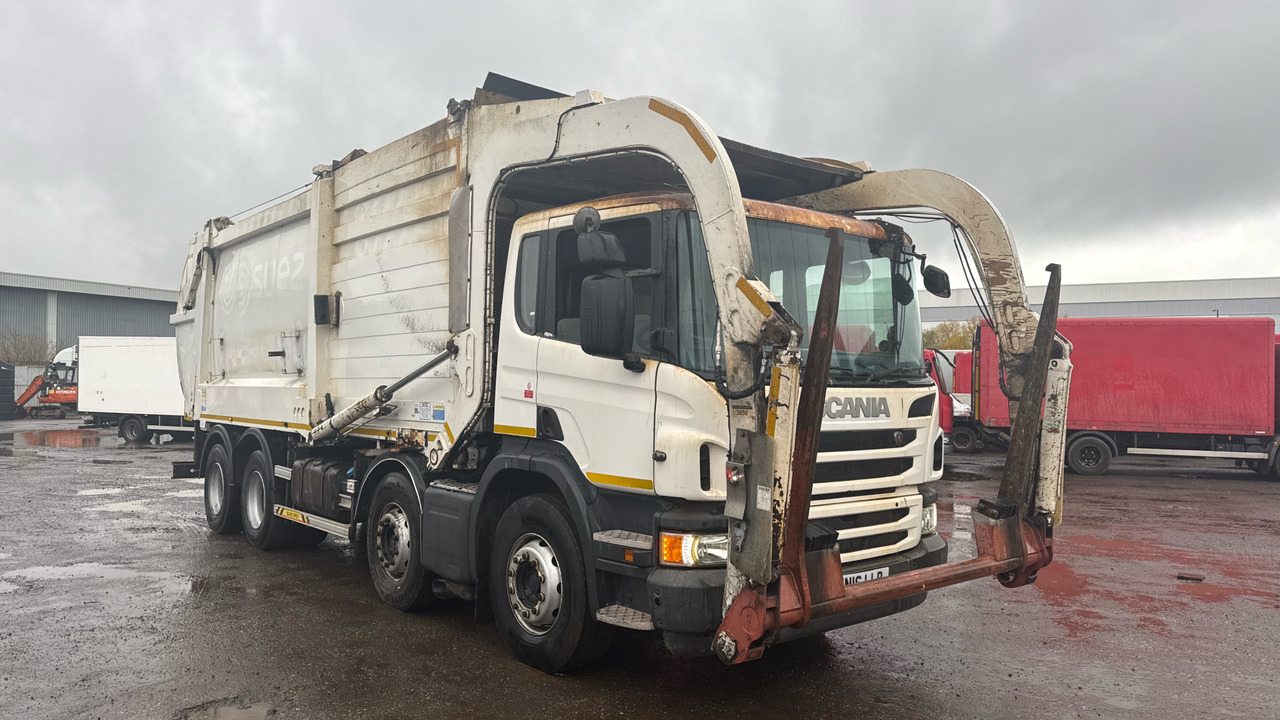 Scania P 370 - Garbage truck: picture 1 Scania P 370 - Garbage truck: picture 1
