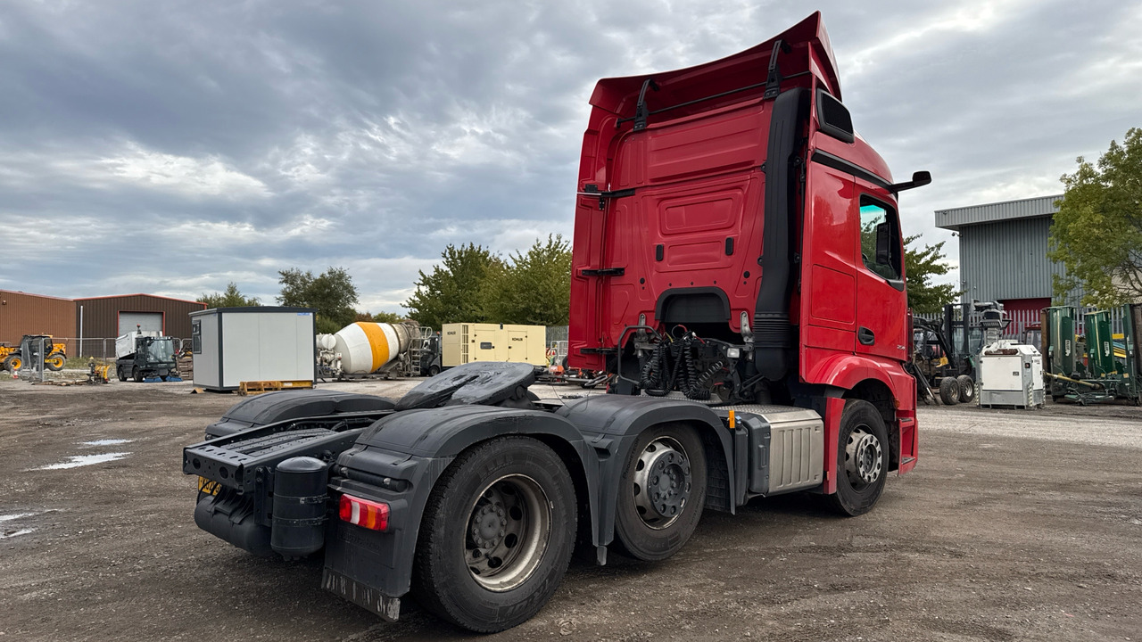 MERCEDES-BENZ ACTROS 2545 - Tractor unit: picture 4 MERCEDES-BENZ ACTROS 2545 - Tractor unit: picture 4