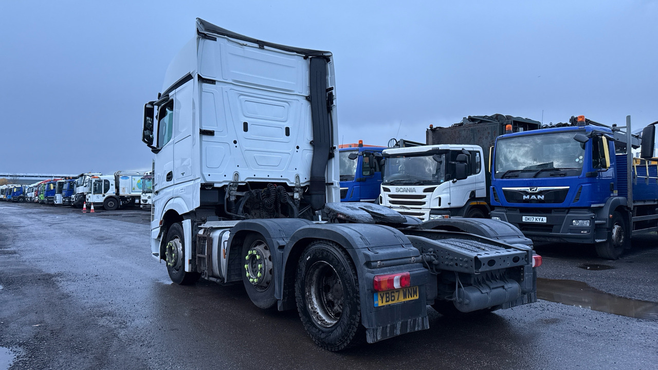 MERCEDES-BENZ ACTROS 6 - Tractor unit: picture 3 MERCEDES-BENZ ACTROS 6 - Tractor unit: picture 3