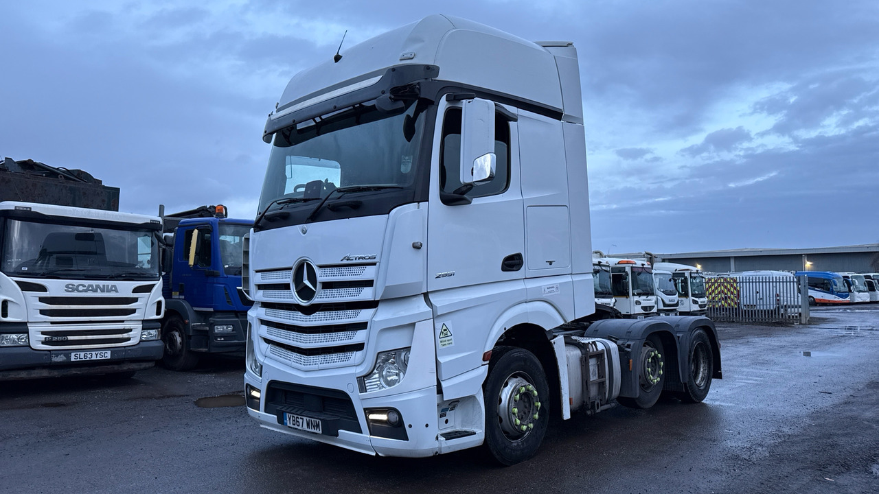 MERCEDES-BENZ ACTROS 6 - Tractor unit: picture 2 MERCEDES-BENZ ACTROS 6 - Tractor unit: picture 2