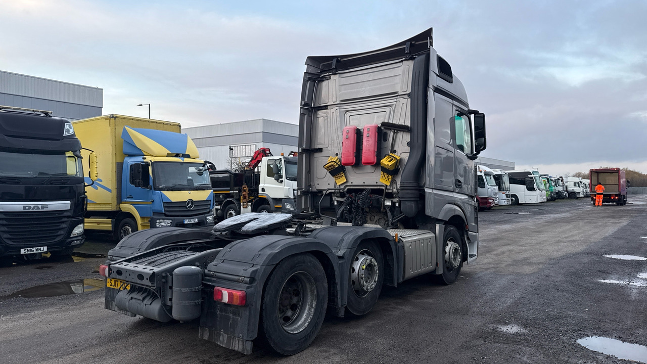 MERCEDES-BENZ ACTROS - Tractor unit: picture 4 MERCEDES-BENZ ACTROS - Tractor unit: picture 4