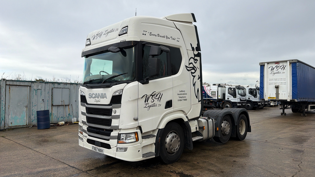 SCANIA R 450 - Tractor unit: picture 2 SCANIA R 450 - Tractor unit: picture 2