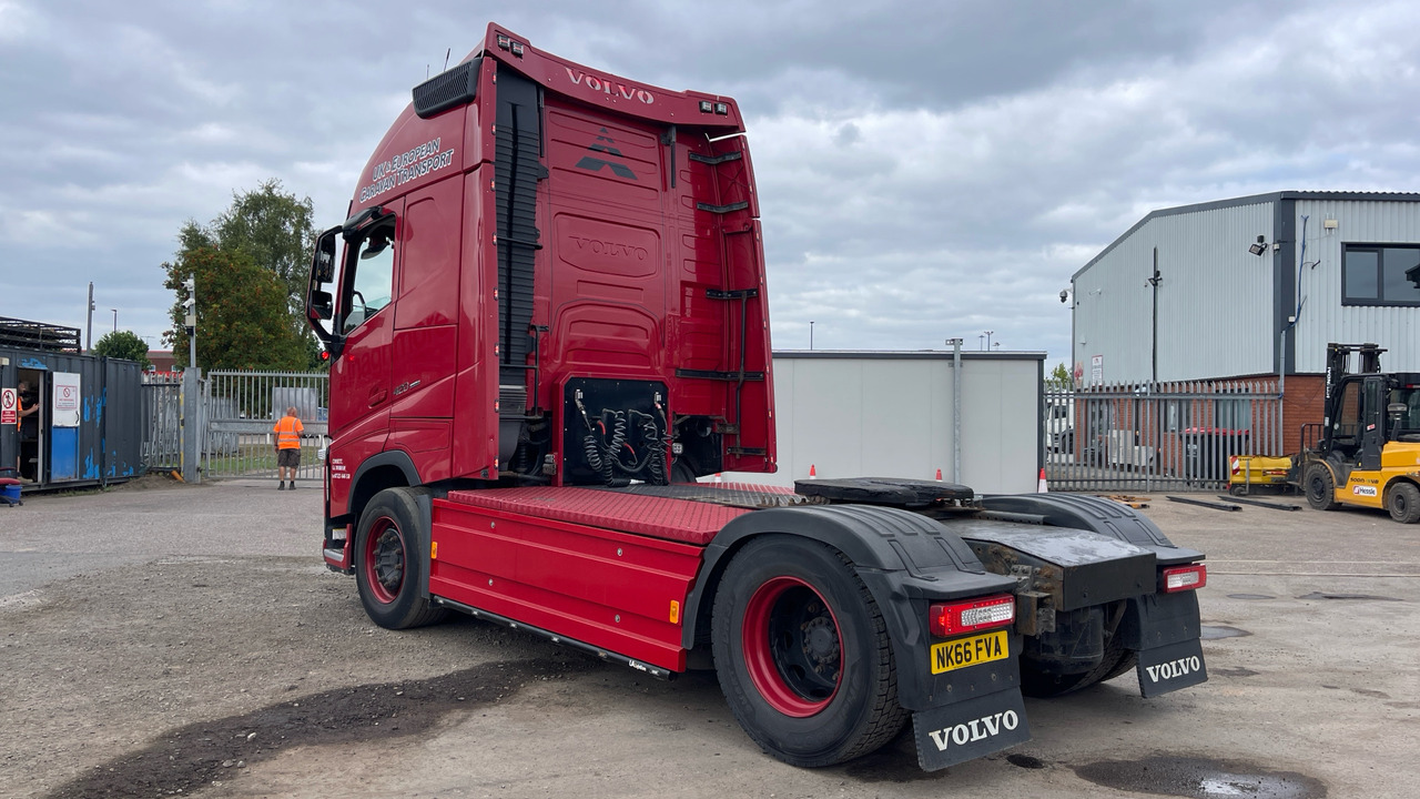 VOLVO FH 420 - Tractor unit: picture 3 VOLVO FH 420 - Tractor unit: picture 3