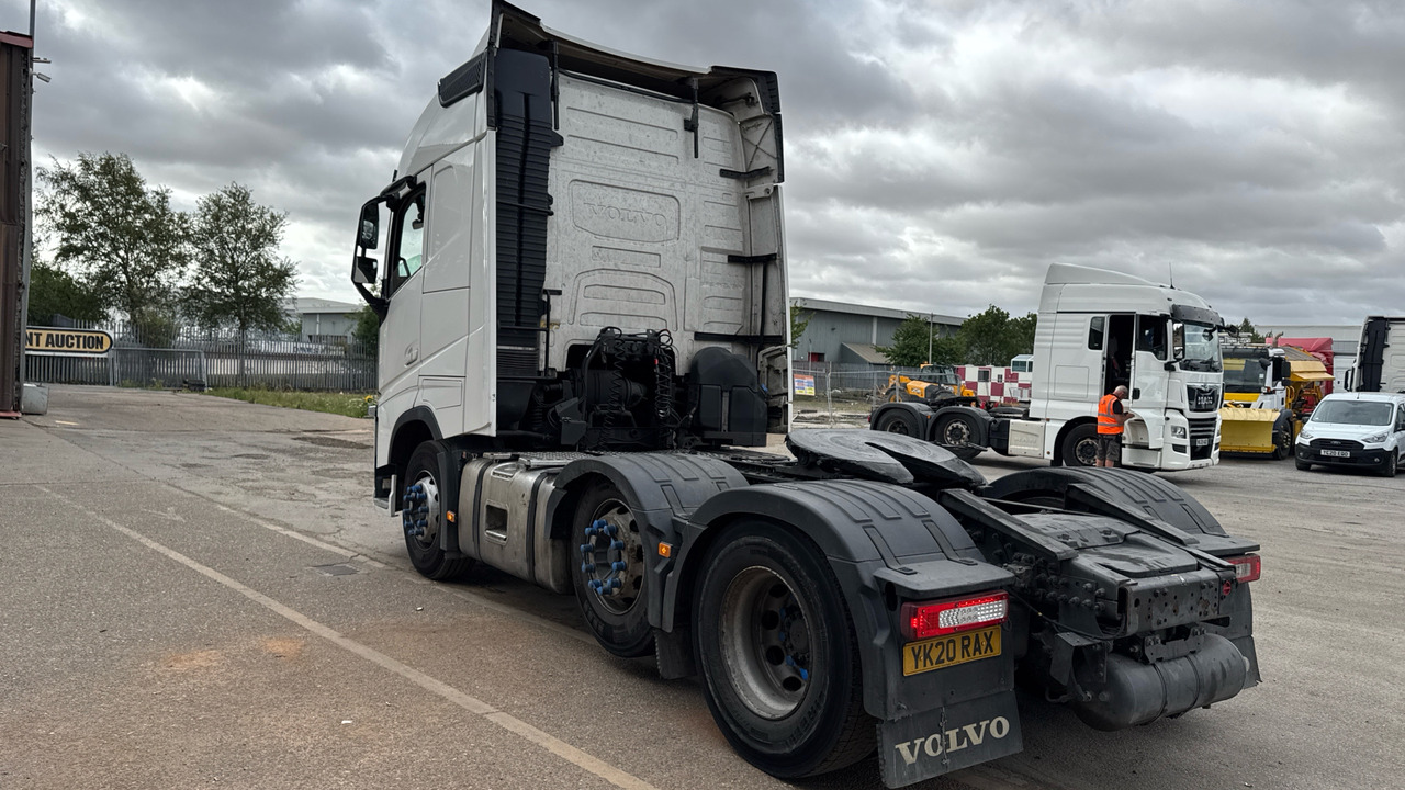 VOLVO FH 460 TURBO COMPOUND - Tractor unit: picture 3 VOLVO FH 460 TURBO COMPOUND - Tractor unit: picture 3