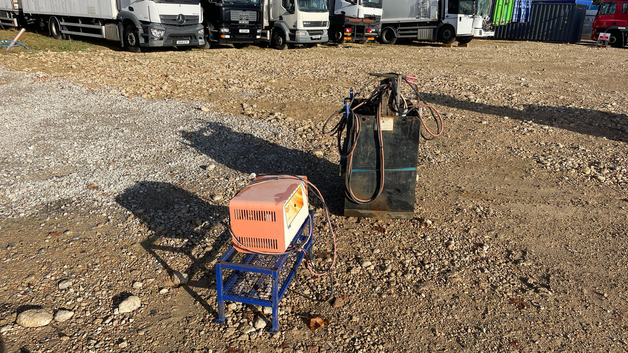 - Construction equipment: picture 2 - Construction equipment: picture 2