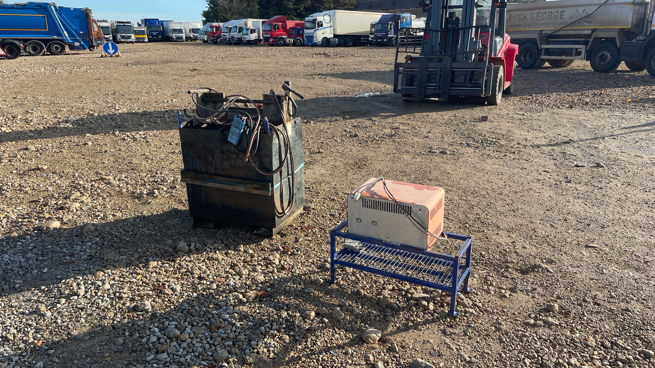 - Construction equipment: picture 3 - Construction equipment: picture 3