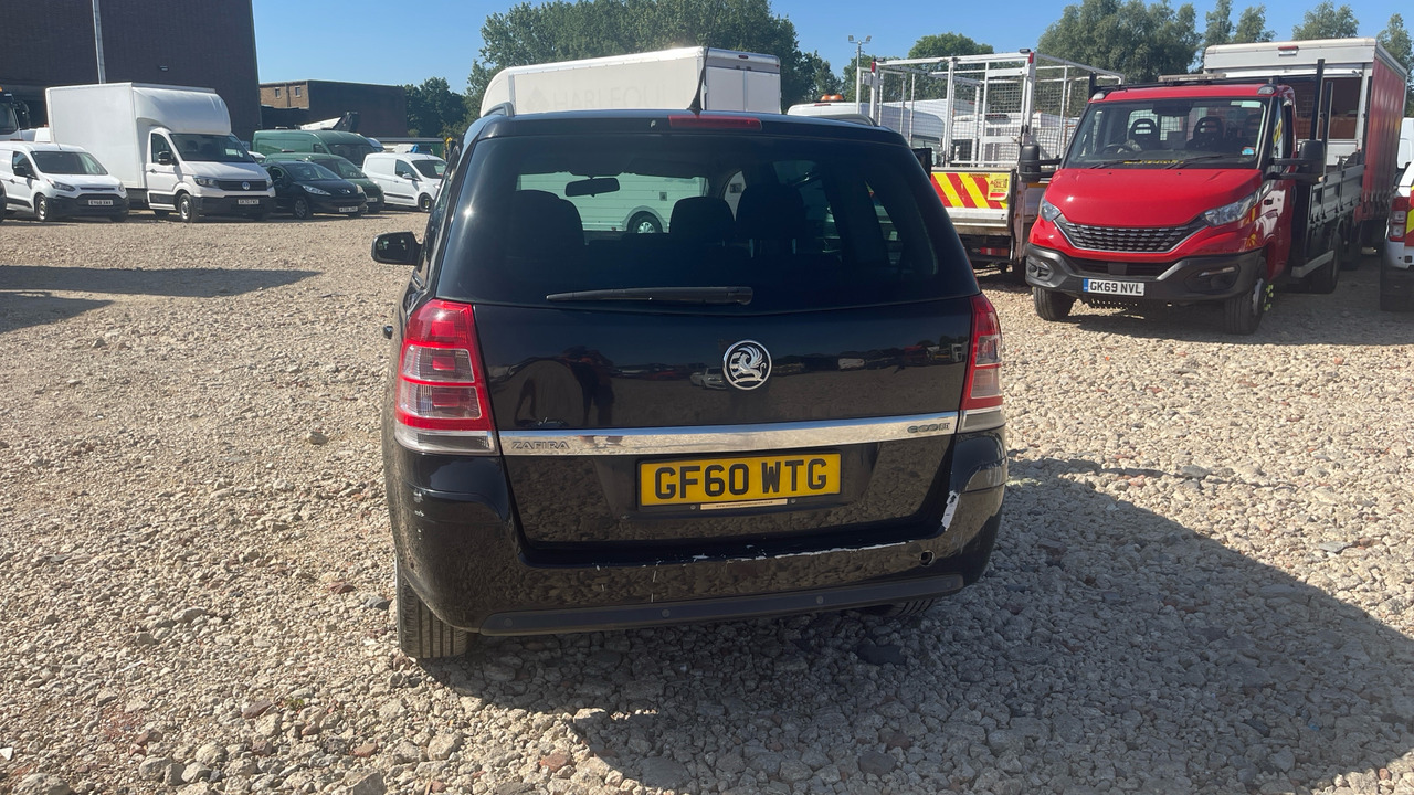 Car VAUXHALL ZAFIRA 1.7 CDTI: picture 9