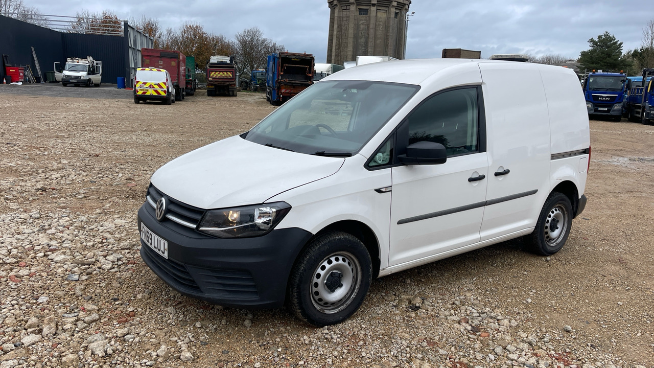VOLKSWAGEN CADDY 2.0 TDI BLUE MOTION 102PS - Small van: picture 2 VOLKSWAGEN CADDY 2.0 TDI BLUE MOTION 102PS - Small van: picture 2