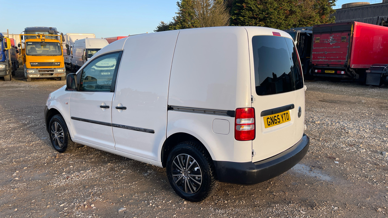 VOLKSWAGEN CADDY C20 STARTLINE 1.6 TDI 75PS - Small van: picture 3 VOLKSWAGEN CADDY C20 STARTLINE 1.6 TDI 75PS - Small van: picture 3
