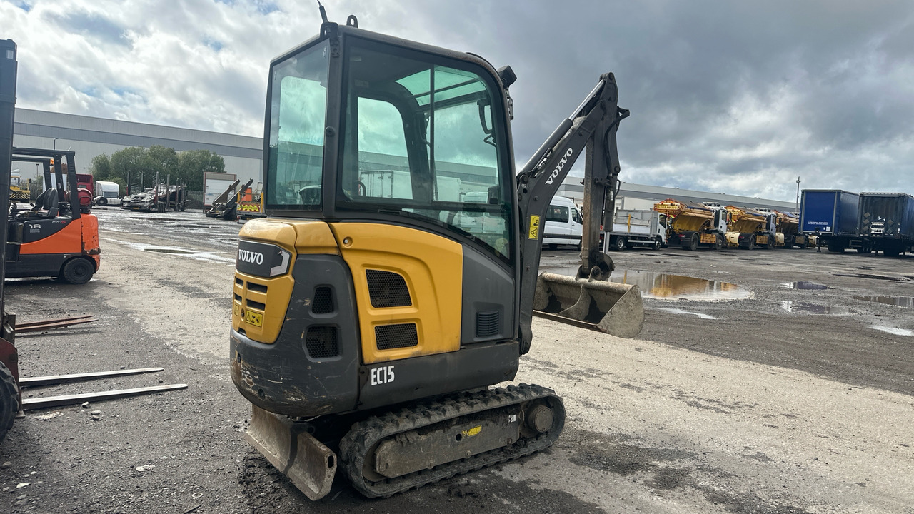 VOLVO EC15D - Mini excavator: picture 4 VOLVO EC15D - Mini excavator: picture 4