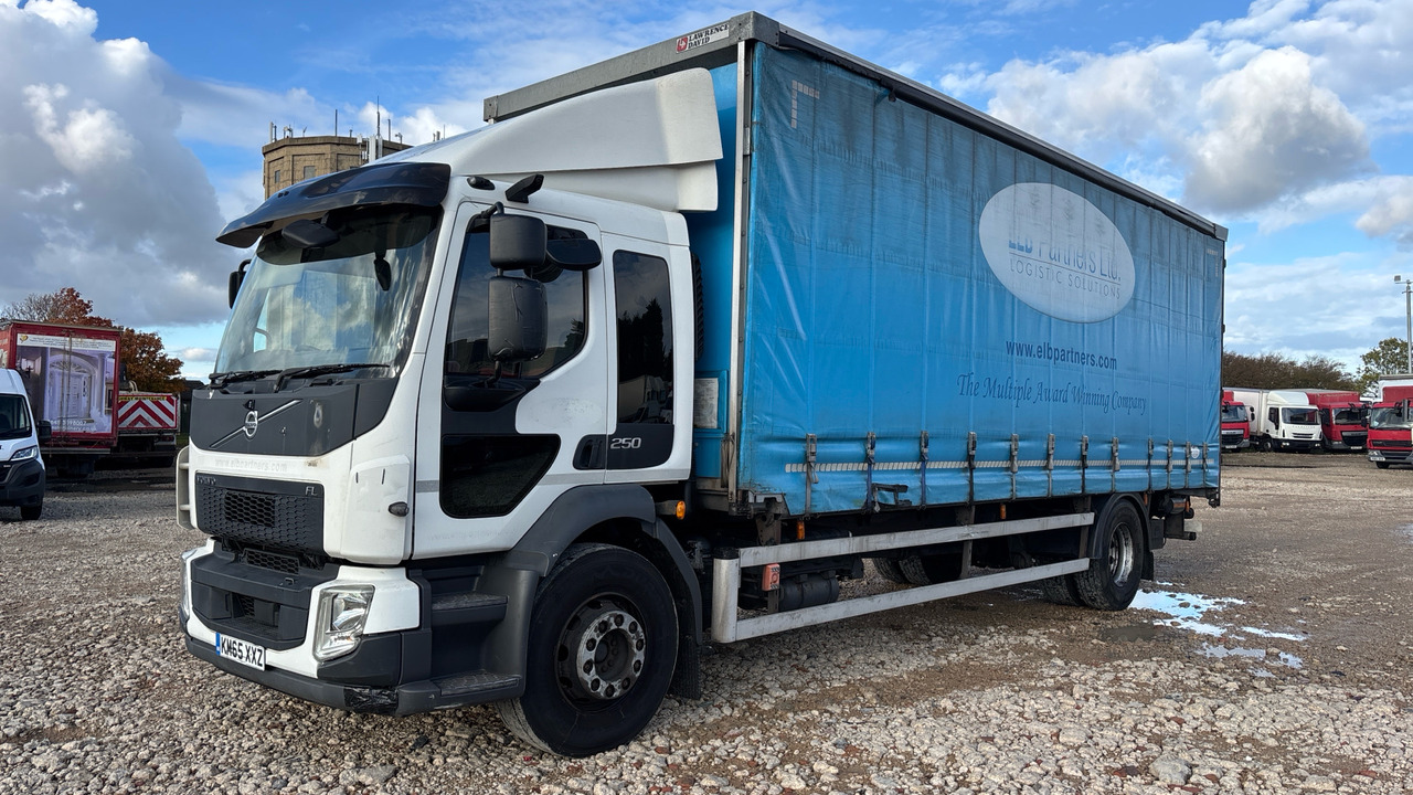 VOLVO FL 250 - Curtainsider truck: picture 2 VOLVO FL 250 - Curtainsider truck: picture 2