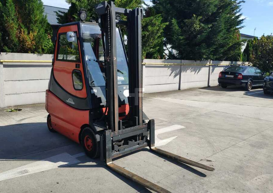 Linde E25, battery 2019 - Electric forklift: picture 4 Linde E25, battery 2019 - Electric forklift: picture 4