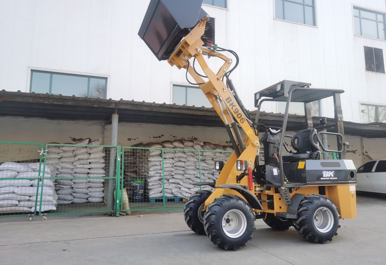 New Loader Berger Kraus BK906: picture 6