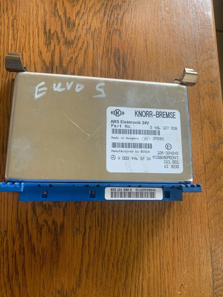 Atego Knorr-Bremse ABS Elektronik Steuergerät A 000 446 52 14 - ECU for Truck: picture 1 Atego Knorr-Bremse ABS Elektronik Steuergerät A 000 446 52 14 - ECU for Truck: picture 1