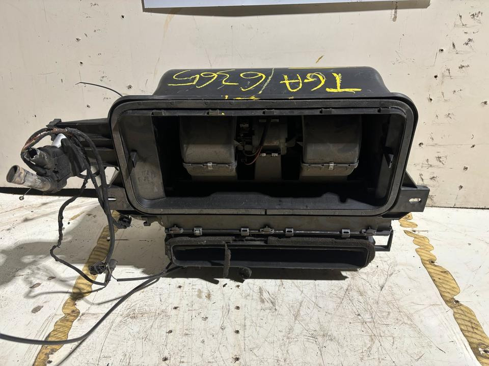 MAN TGA Innenraum Gebläse/Heizung 81.61900.6365 - Fan for Truck: picture 2 MAN TGA Innenraum Gebläse/Heizung 81.61900.6365 - Fan for Truck: picture 2