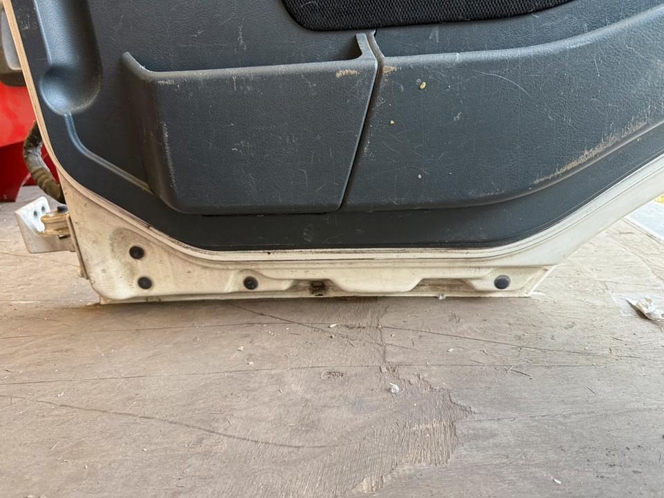 MAN TGL Beifahrertür Weiß Spiegel Innenverkleidung - Door and parts for Truck: picture 5 MAN TGL Beifahrertür Weiß Spiegel Innenverkleidung - Door and parts for Truck: picture 5