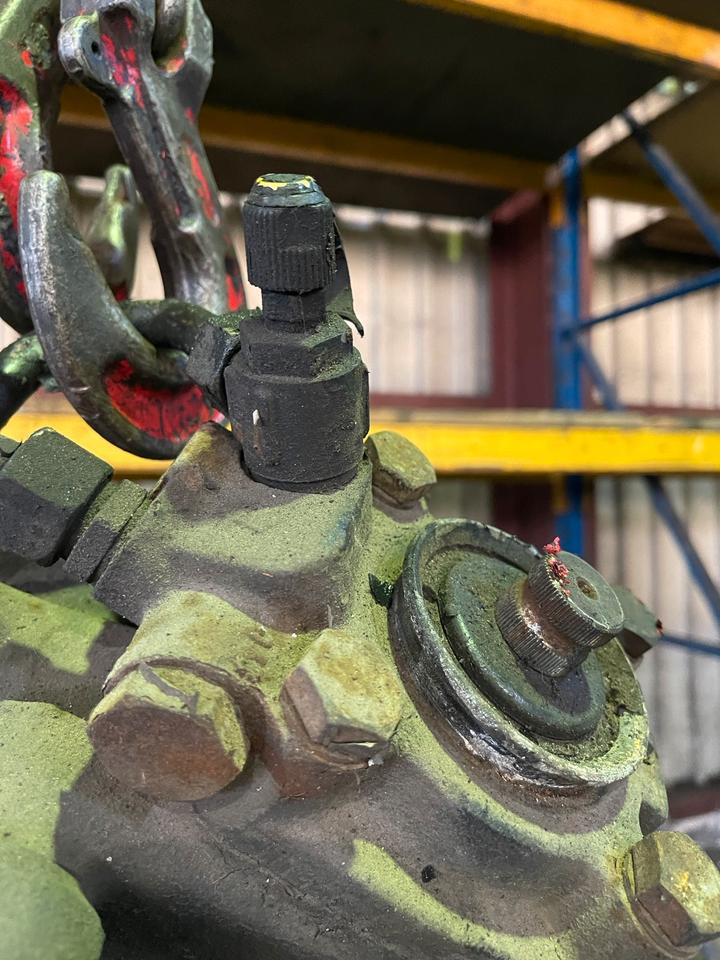 MAN TGS Lenkung Lenkgetriebe RBL 81462006494 - Steering for Truck: picture 4 MAN TGS Lenkung Lenkgetriebe RBL 81462006494 - Steering for Truck: picture 4