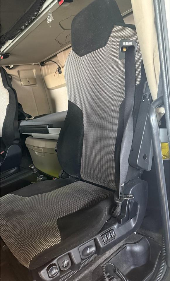 MAN TGX EU6 Fahrersitz - Seat for Truck: picture 2 MAN TGX EU6 Fahrersitz - Seat for Truck: picture 2
