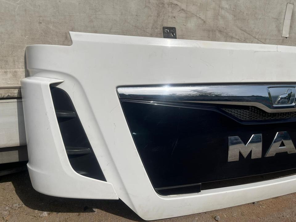 MAN TGX EU6 Motorhaube Kühlergrill 81.061110-6095 - Radiator for Truck: picture 4 MAN TGX EU6 Motorhaube Kühlergrill 81.061110-6095 - Radiator for Truck: picture 4