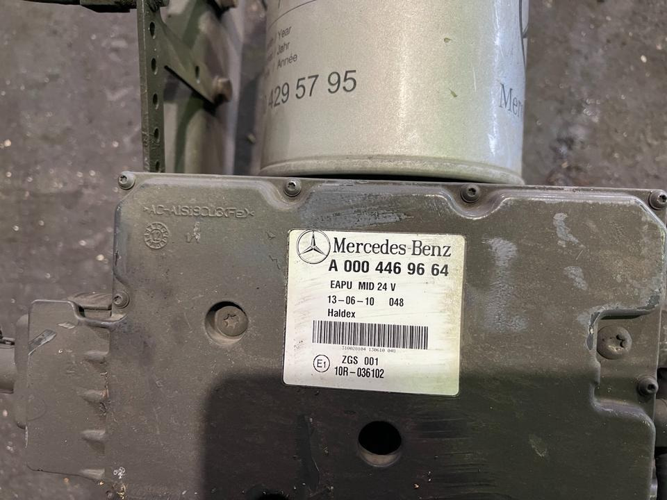 Mercedes Actros Lufttrockner Druckluftanlage A 0004469664 HALDEX - Air intake system for Truck: picture 3 Mercedes Actros Lufttrockner Druckluftanlage A 0004469664 HALDEX - Air intake system for Truck: picture 3